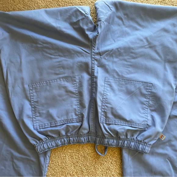 2 sets scrubs (blue & grey set).  Sold together - Picture 2 of 6